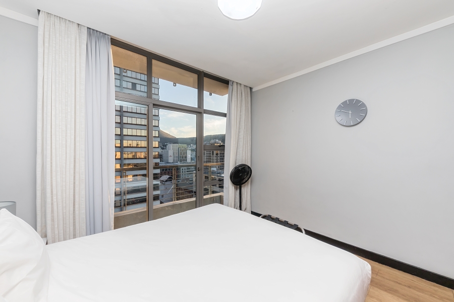 1 Bedroom Property for Sale in Cape Town City Centre Western Cape